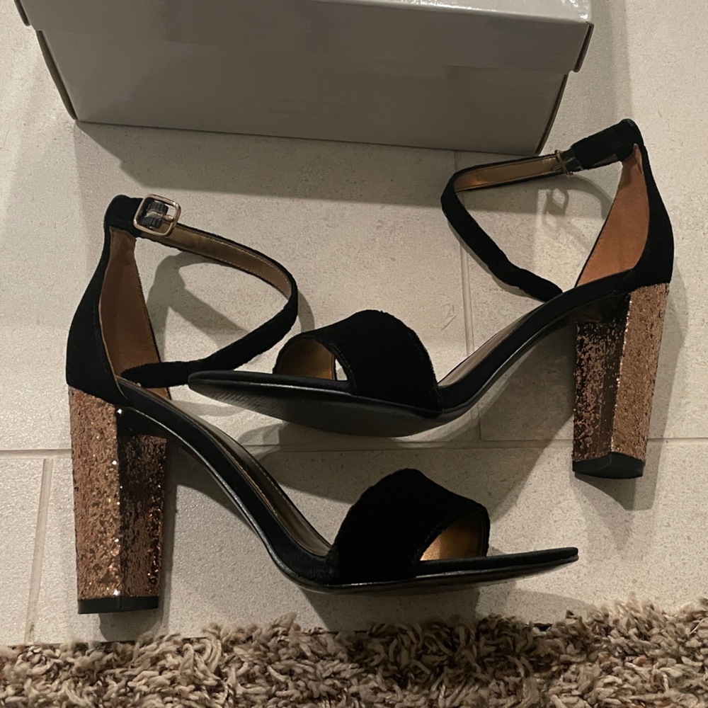 Marc Fisher black and gold strappy chunky heels